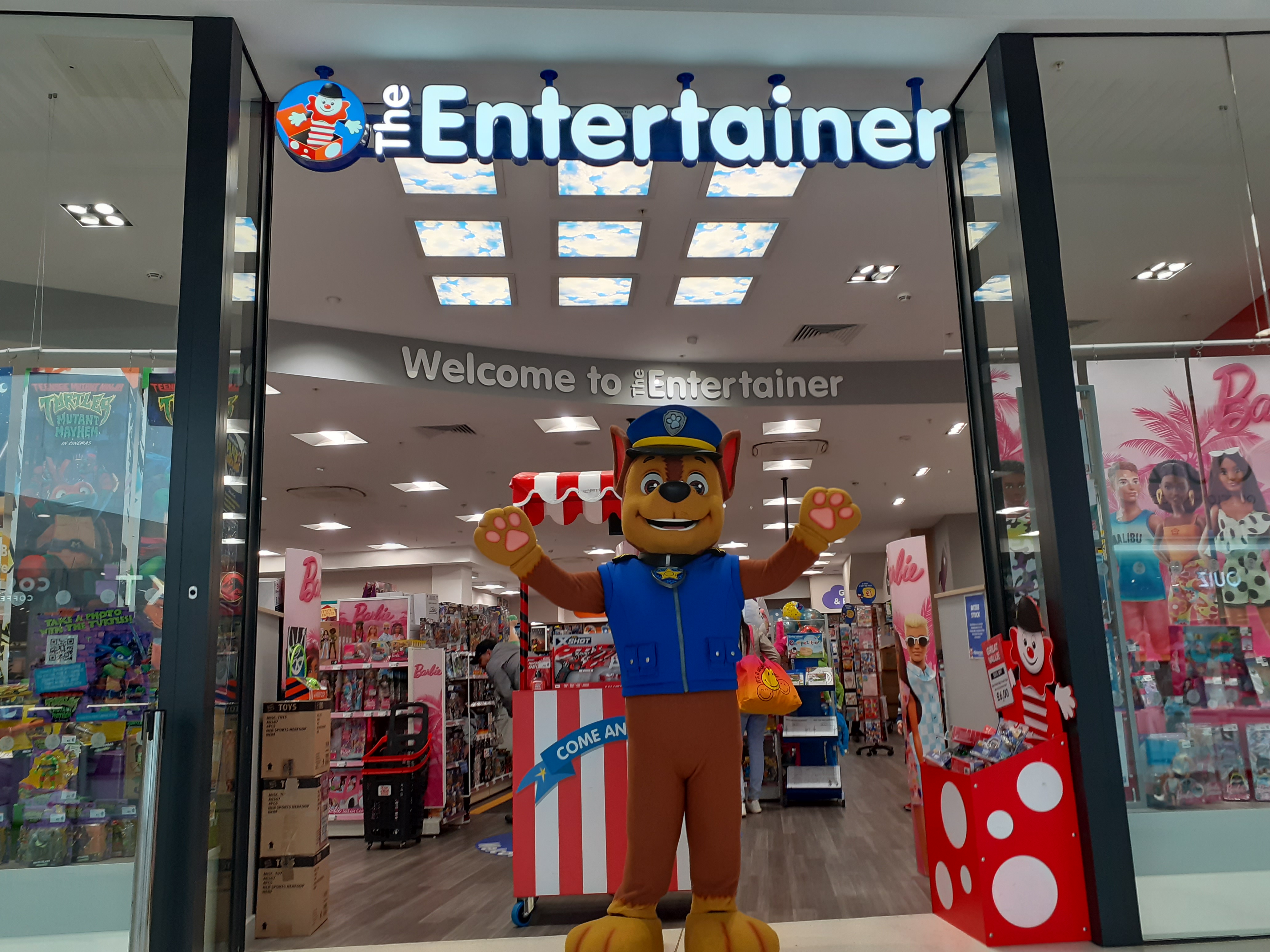 Meet Chase from Paw Patrol